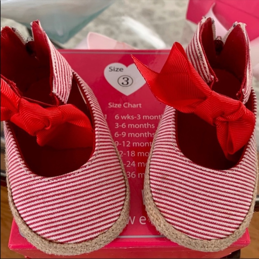 Girls shoes